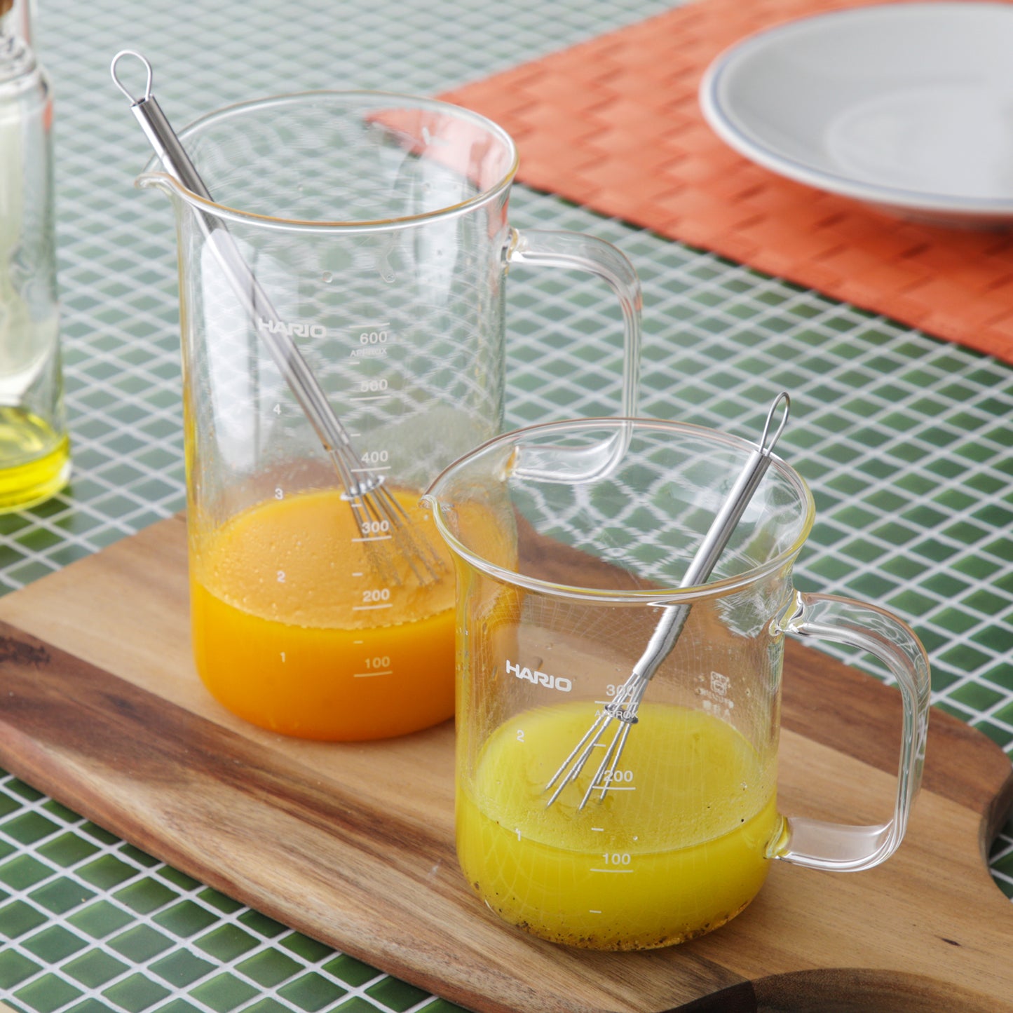 HARIO ハリオ ビーカーサーバー 600ml 泡立て器 セット 日本製 耐熱ガラス 電子レンジ対応 計量カップ コーヒー ティーサーバー BV-600 - フライパン専門店 鐵兎堂-TETTODO-