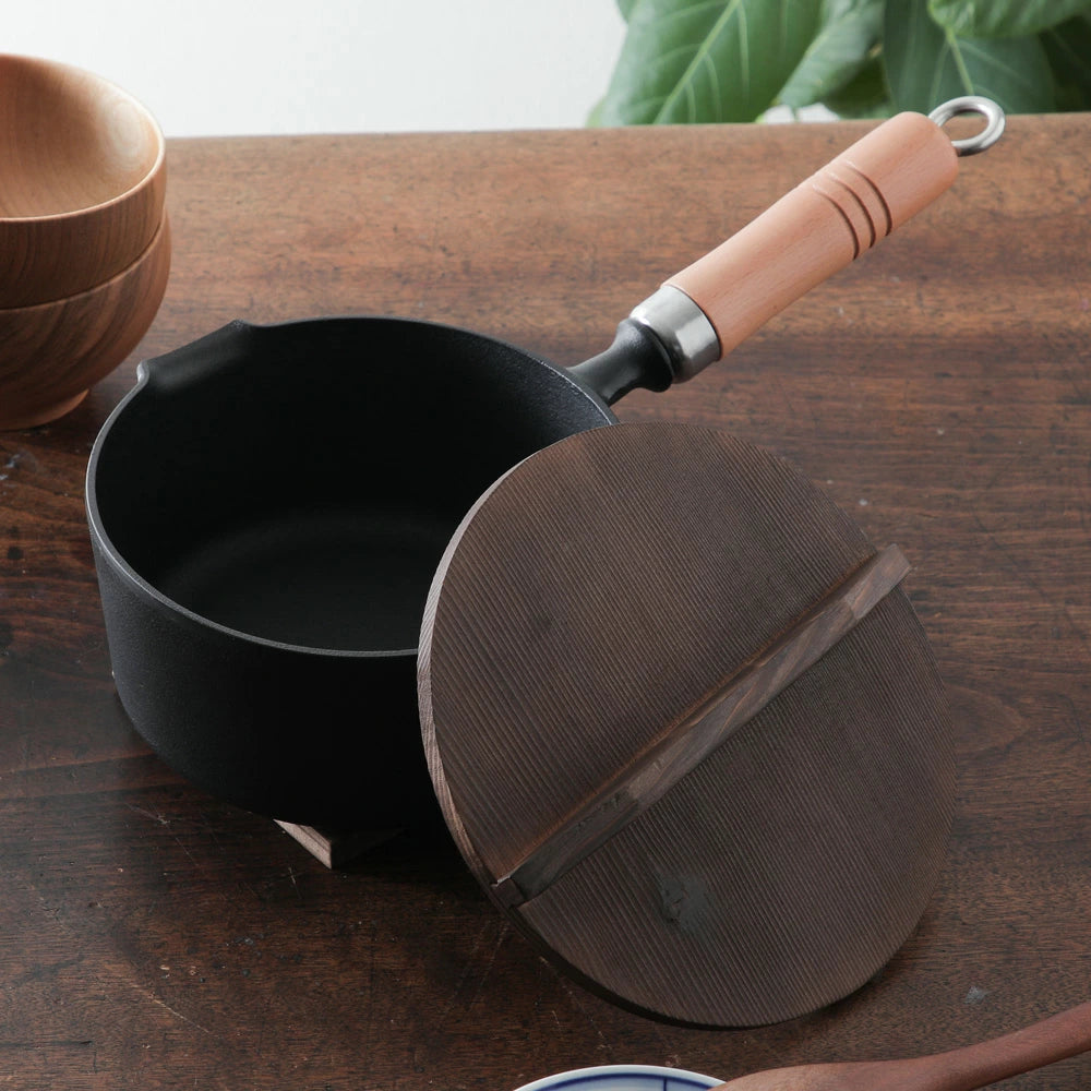 南部鉄器 まいにち鉄分摂取鍋 岩鋳 片手小鍋 16cm 敷板セット/敷板+木蓋セット