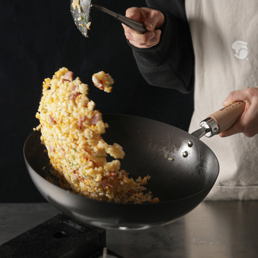 リバーライト 極 JAPAN 鉄製 炒め鍋(右口) - フライパン専門店 鐵兎堂-TETTODO-