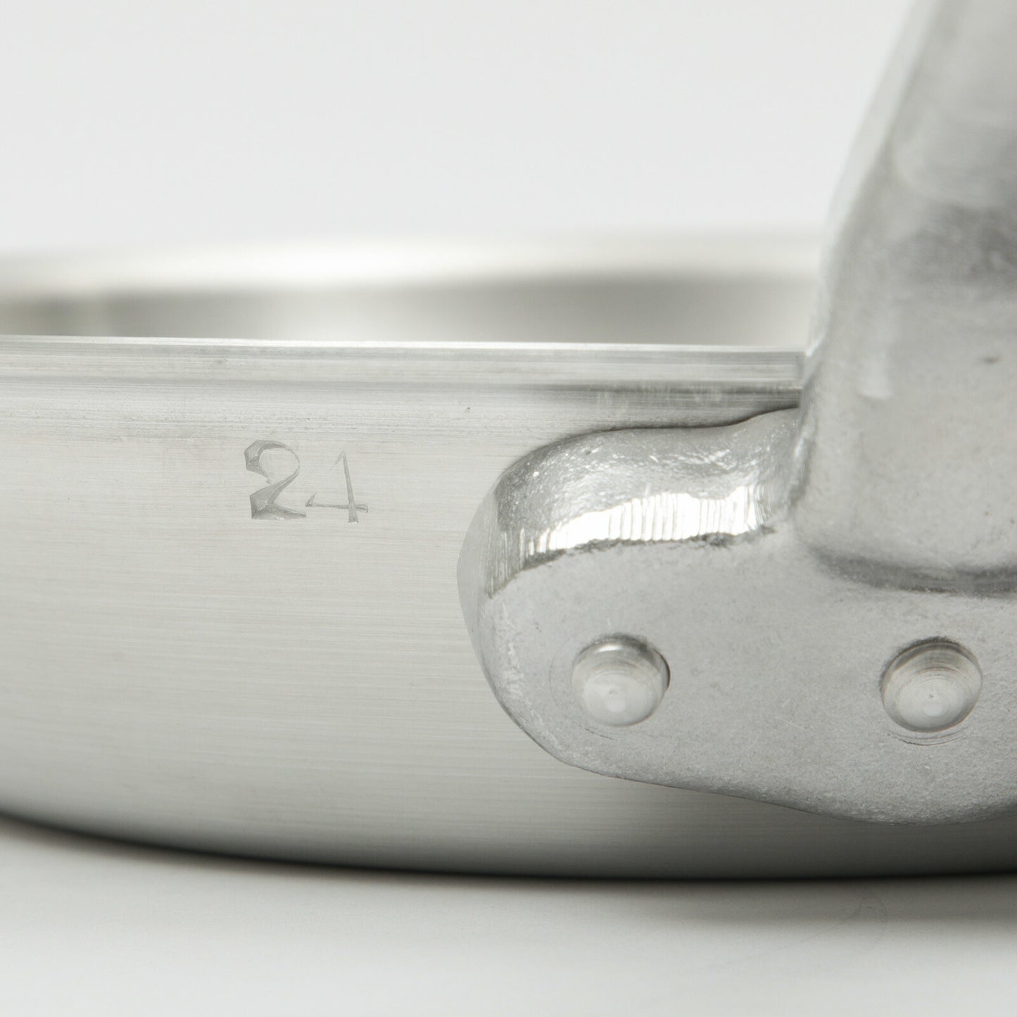 中村銅器製作所 アルミフライパン 鐵兎堂ブラシセット 【選べる2サイズ＆ゴムヘラ付】 日本製 プロ仕様 パスタ イタリアン